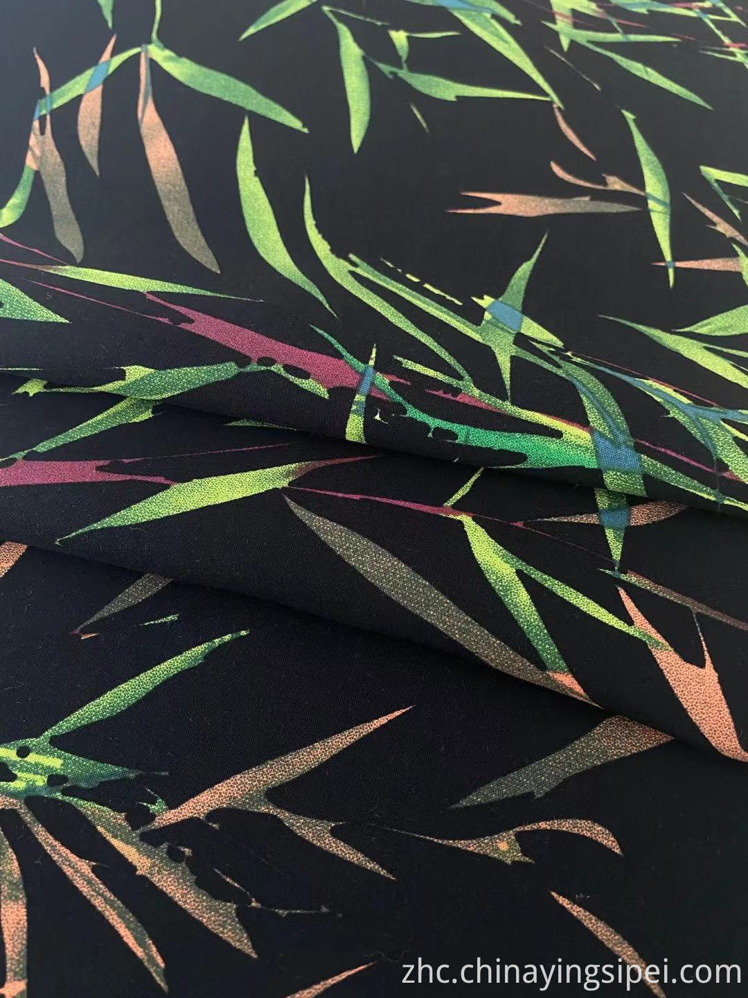 Shaoxing Textile Stock 100%人造丝/Viscose编织印花织物人造丝奇特(Challis)印刷30*30 ECOVERO打印衬衫礼服